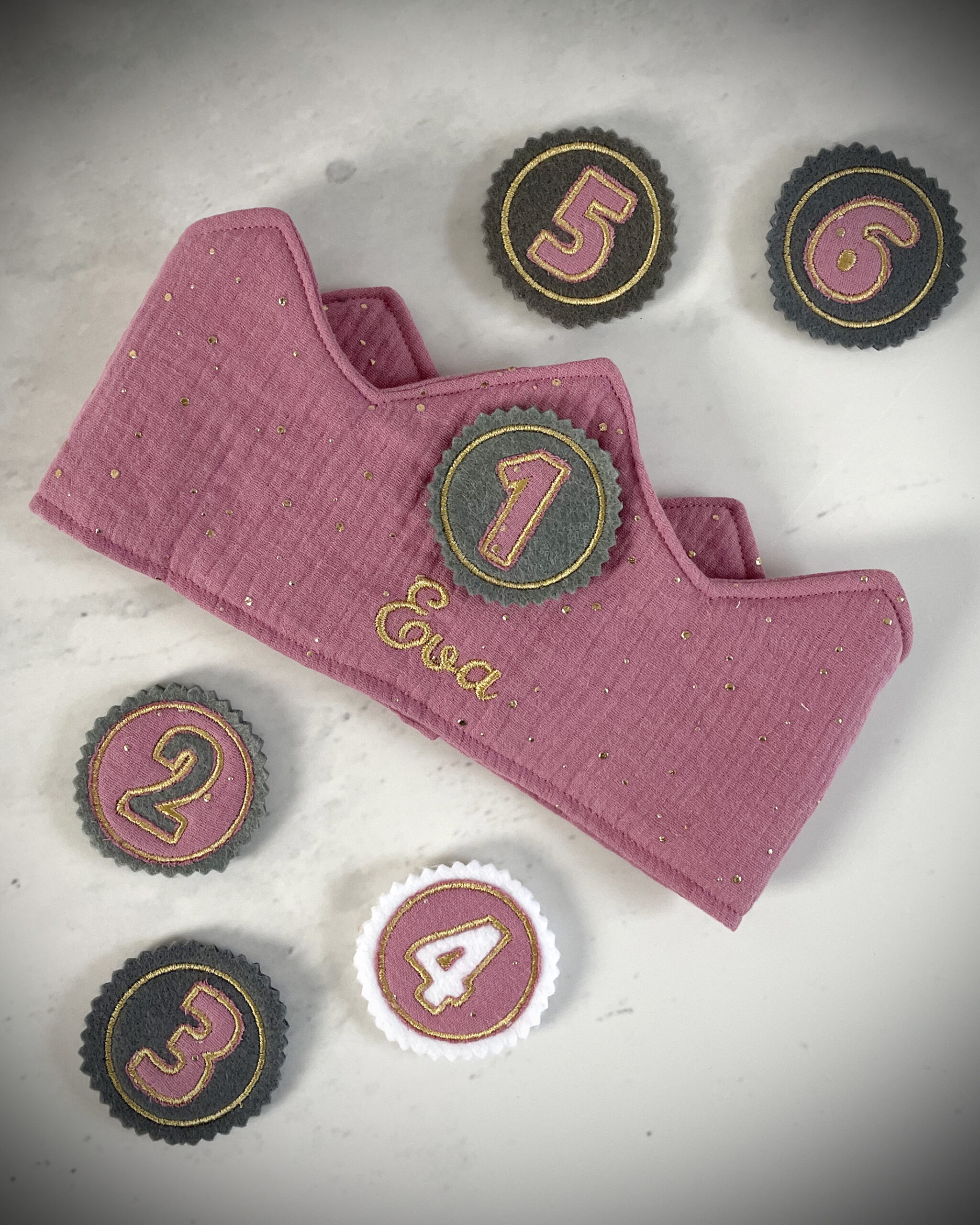 Geburtstagskrone Musselin rosa